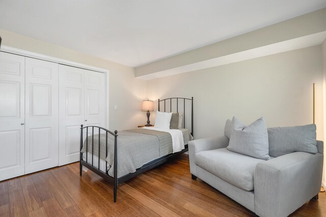 204 Chase Way, Manchester, NH 03104 - bedroom with wood finished floors and a closet