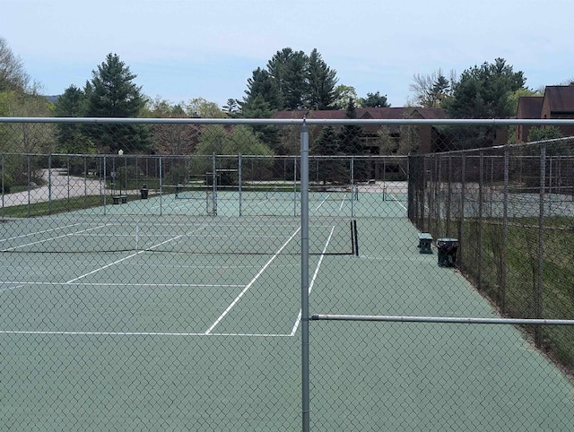 11 Cascade Dr Unit 288, Woodstock, NH 03262 - view of tennis court with fence