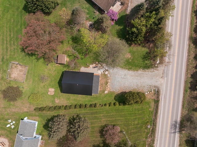 aerial view of property and surrounding area