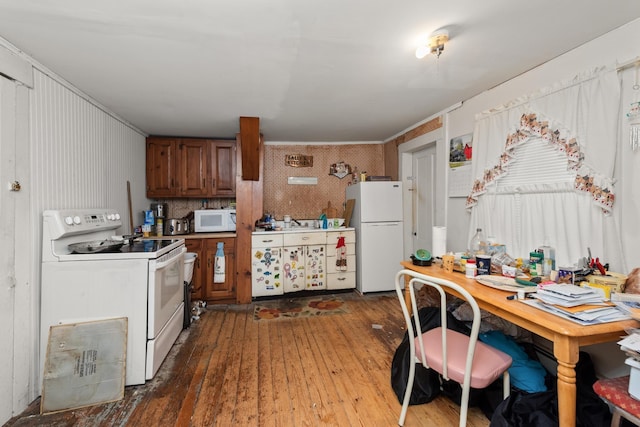 84 N Main St, Bristol, NH 03222