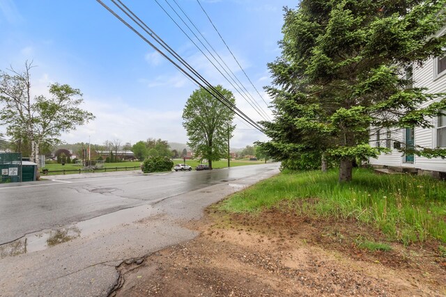 84 N Main St, Bristol, NH 03222