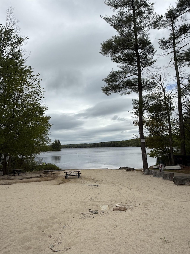 9 Spruce Rd, Middleton, NH 03887 - water view