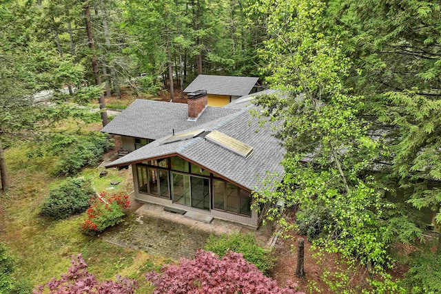 25 Wendover Way, Bedford, NH 03110 - view from above of property with a heavily wooded area