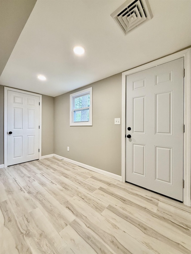 3 Lyndale Ave, Salem, NH 03079 - below grade area featuring light wood-type flooring, baseboards, and recessed lighting