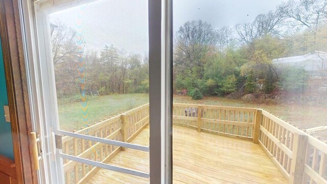 1862 Hooksett Rd, Hooksett, NH 03106 - view of deck