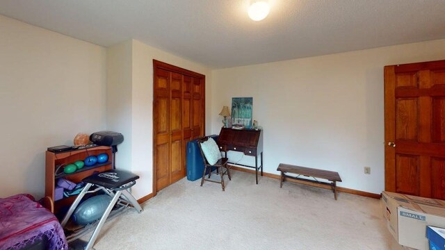 1862 Hooksett Rd, Hooksett, NH 03106 - living area with light carpet and baseboards