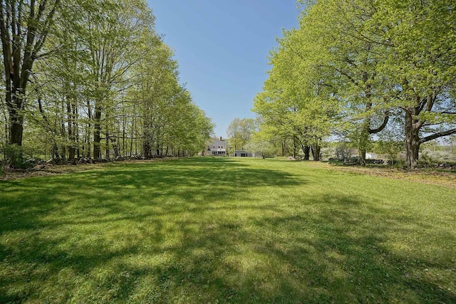 520 Washington Rd, Rye, NH 03870 - view of grassy yard