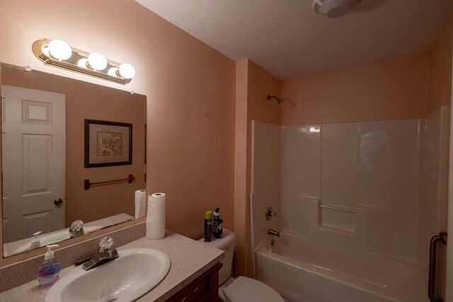 11 Henry Dr, Effingham, NH 03882 - full bath with vanity, toilet, and  shower combination