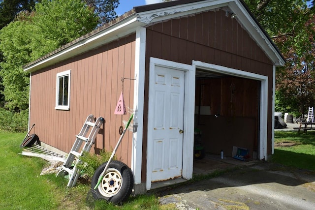 18 Bridge St, Lancaster, NH 03584 - view of outdoor structure
