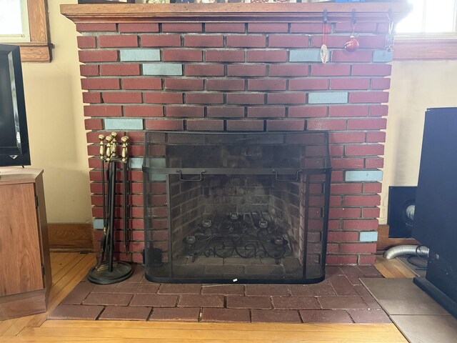 119 N Main St, Rutland City, VT 05701 - detailed view of a fireplace