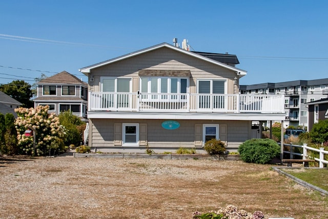 185 Kings Hwy, Hampton, NH 03842 - rear view of house with a balcony