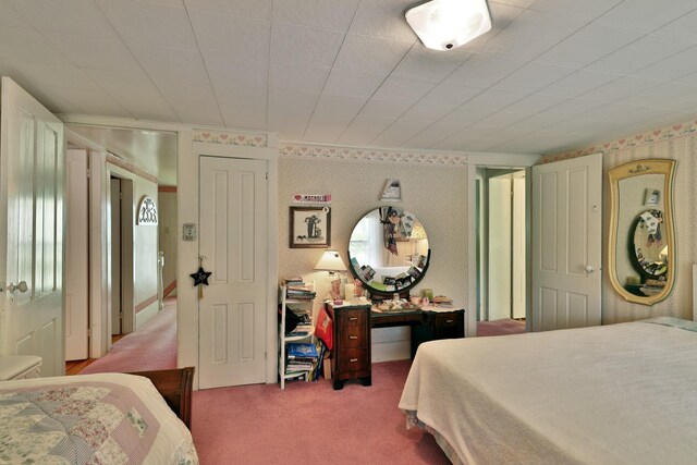 5100 Rte 100, Plymouth, VT 05056 - bedroom featuring carpet flooring and wallpapered walls
