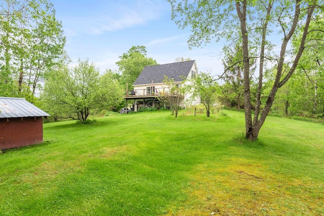 312 Browns Trce, Jericho, VT 05465 - view of grassy yard featuring a deck