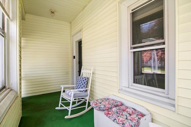 158 Clark Ave, Brattleboro, VT 05301 - view of porch