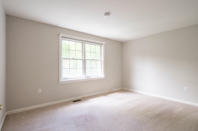 3 Harvest Ln, Nashua, NH 03063 - empty room featuring carpet floors, baseboards, and a smoke detector