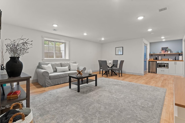 36 Caspian Ln, Shelburne, VT 05482 - living room featuring light wood finished floors, recessed lighting, and baseboards