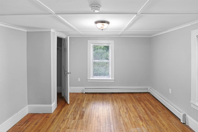 20 Daniel Webster Hwy, Plymouth, NH 03264 - spare room with a baseboard radiator, hardwood / wood-style flooring, a smoke detector, and baseboards