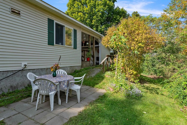71 Scottsdale Rd, Newport City, VT 05855 - view of patio / terrace with outdoor dining area