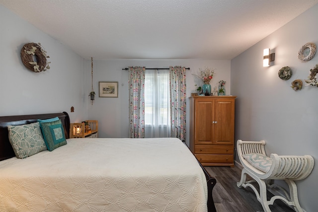 71 Scottsdale Rd, Newport City, VT 05855 - bedroom with dark wood finished floors