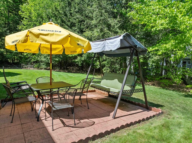 12 Drew Ln, Laconia, NH 03246 - view of patio with outdoor dining space