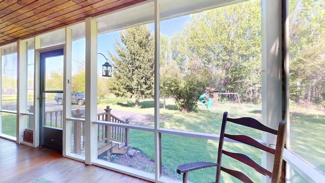 825 S End Rd, North Hero, VT 05457 - view of unfurnished sunroom