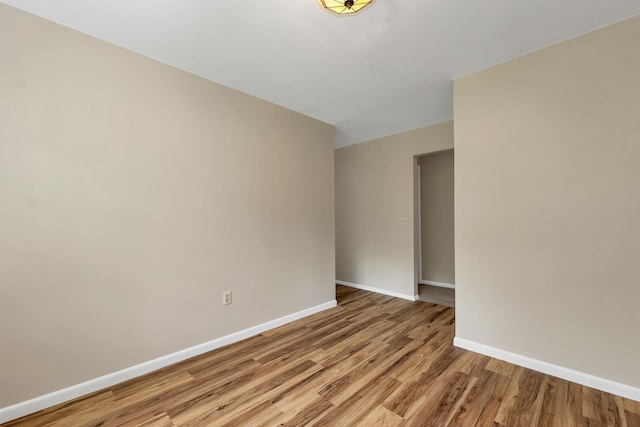 406 Lower Ridge Rd, Loudon, NH 03307 - spare room featuring baseboards and light wood-type flooring