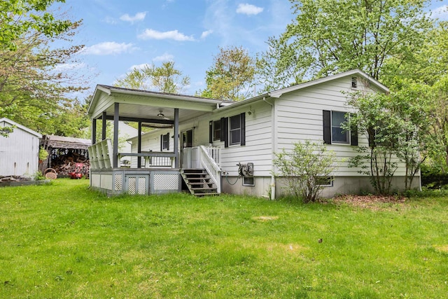 29 Laurel St, Goffstown, NH 03045 - view of front facade with a front yard