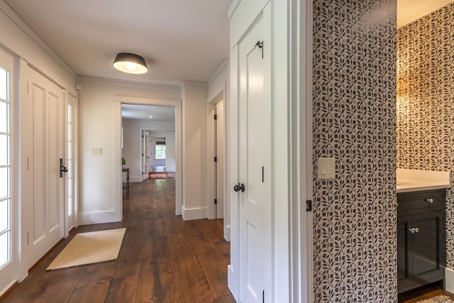 1640 Three Maple Dr, Manchester, VT 05255 - hall featuring dark wood-style floors and baseboards