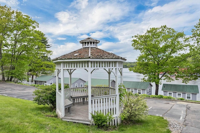 1144 Weirs Blvd Unit 20, Laconia, NH 03246 - view of home's community featuring a gazebo and uncovered parking