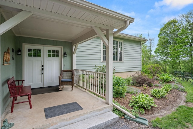 55 Honey Hill Rd, Hinesburg, VT 05461 - doorway to property featuring a porch