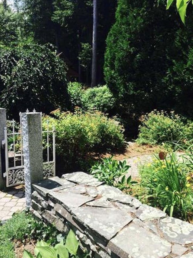 34 Baker Ave, Deerfield, NH 03037 - view of patio / terrace