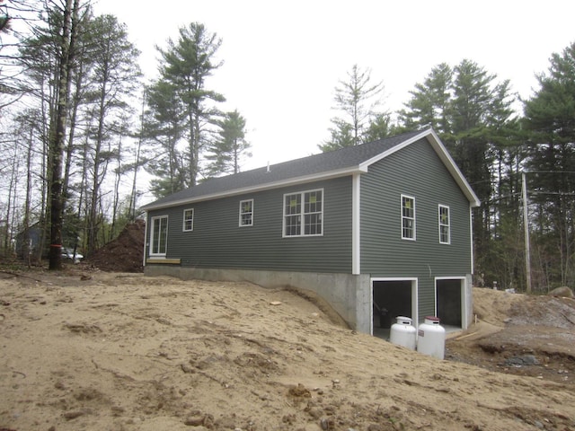 102 Thomas Dr, Wakefield, NH 03872 - view of side of home