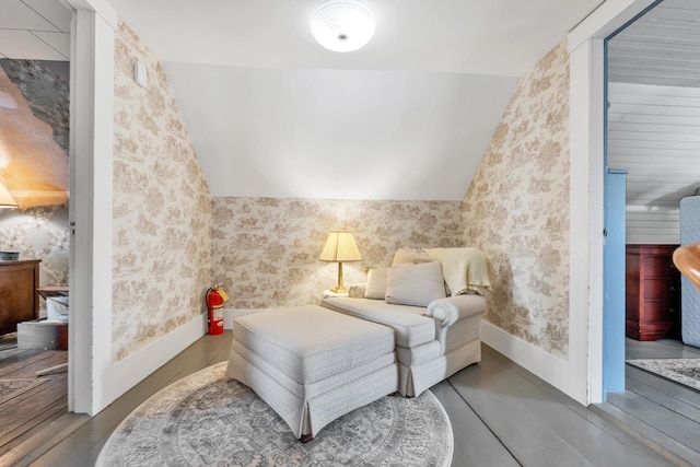 959 Presidential Hwy, Jefferson, NH 03583 - bedroom with wallpapered walls and vaulted ceiling