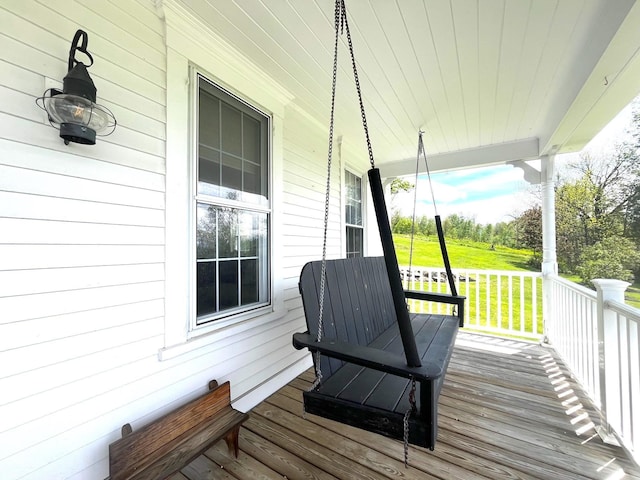 959 Presidential Hwy, Jefferson, NH 03583 - porch featuring a yard