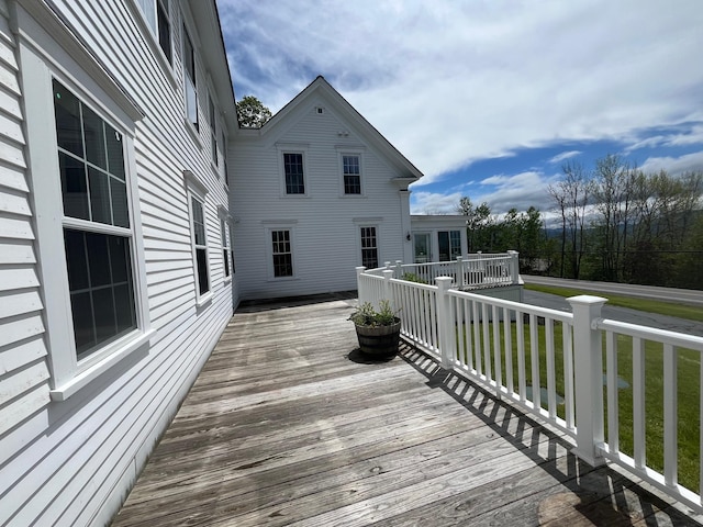 959 Presidential Hwy, Jefferson, NH 03583 - view of deck