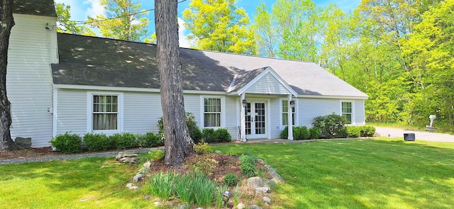 499 Andover Rd, New London, NH 03257 - view of front of home with a front yard