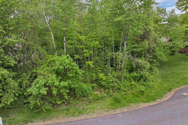 22 Race Point Rd, Laconia, NH 03246
