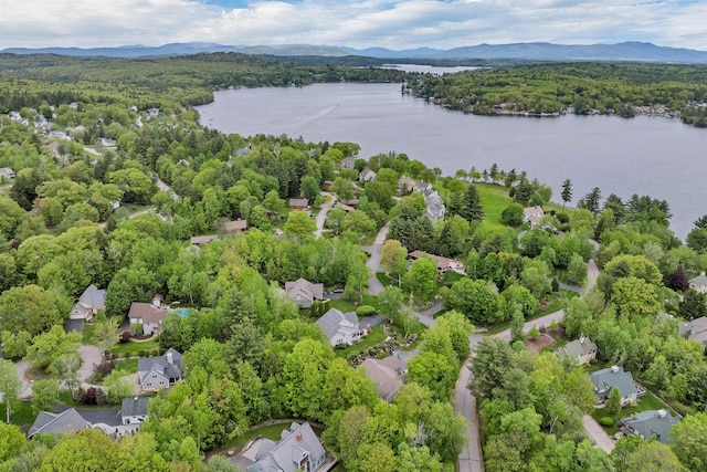 22 Race Point Rd, Laconia, NH 03246