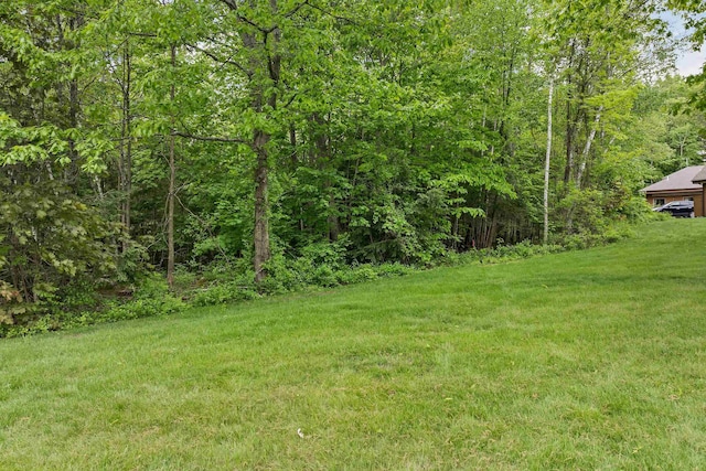 22 Race Point Rd, Laconia, NH 03246