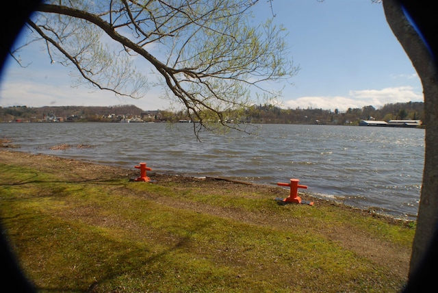57 Farrants Pt, Newport City, VT 05855 - water view