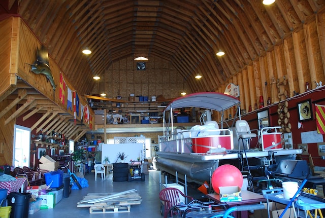 57 Farrants Pt, Newport City, VT 05855 - view of garage