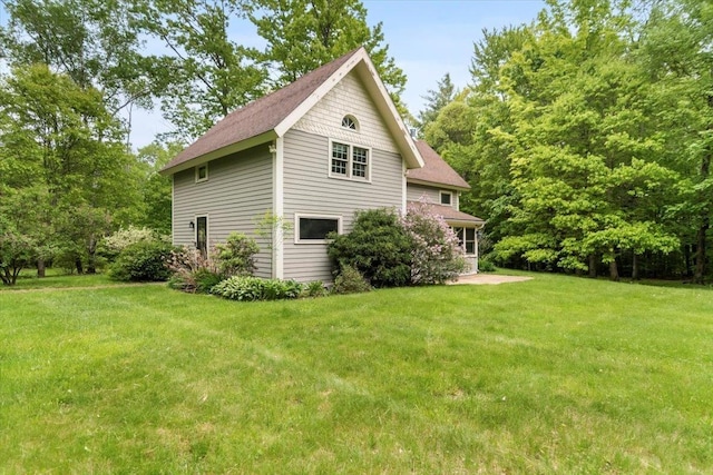 379 Swallow Hill Rd, Pownal, VT 05261 - view of side of property with a lawn