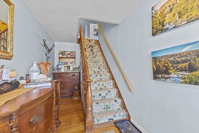 1460 Main St, Waitsfield, VT 05673 - staircase with wood finished floors