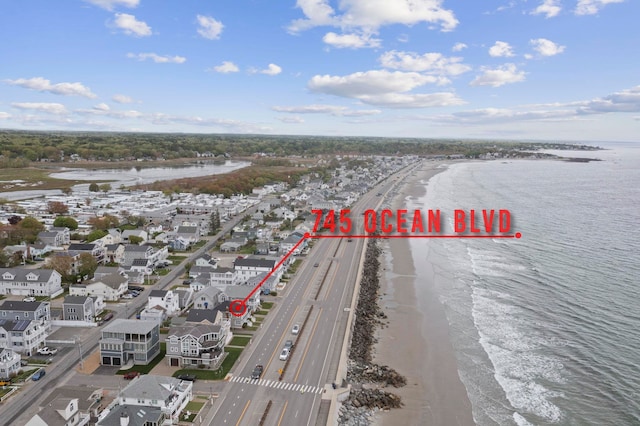 745 Ocean Blvd, Hampton, NH 03842 - aerial view of residential area featuring a large body of water and a major roadway