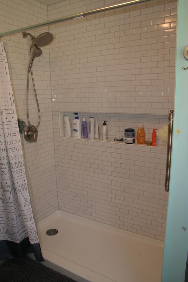 2884 Tampico Rd, Danville, VT 05828 - full bath featuring a tile shower