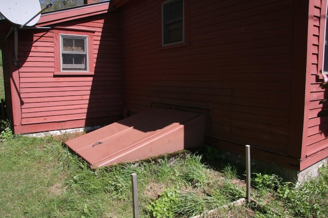 2884 Tampico Rd, Danville, VT 05828 - exterior view of a satellite dish and a bulkhead entry
