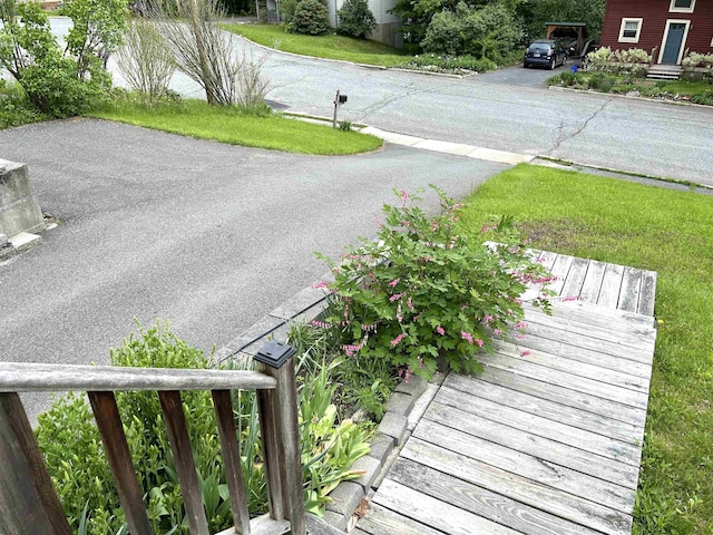 34 Hampshire Cir, Brattleboro, VT 05301 - view of wooden deck
