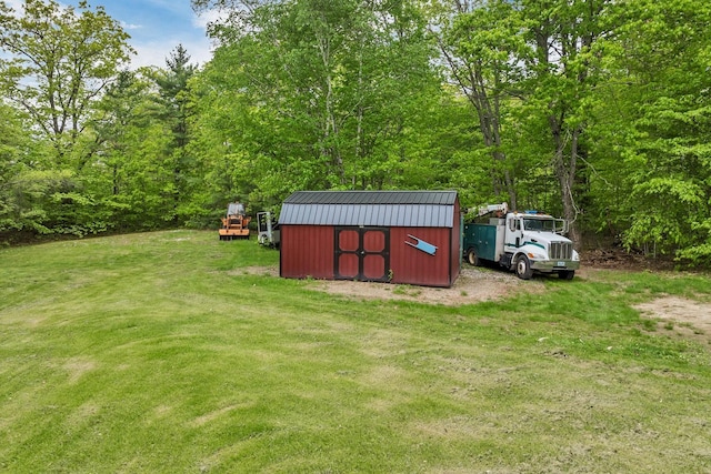 29 Stoneham Rd Unit 4, Wakefield, NH 03872 - view of grassy yard featuring a forest view