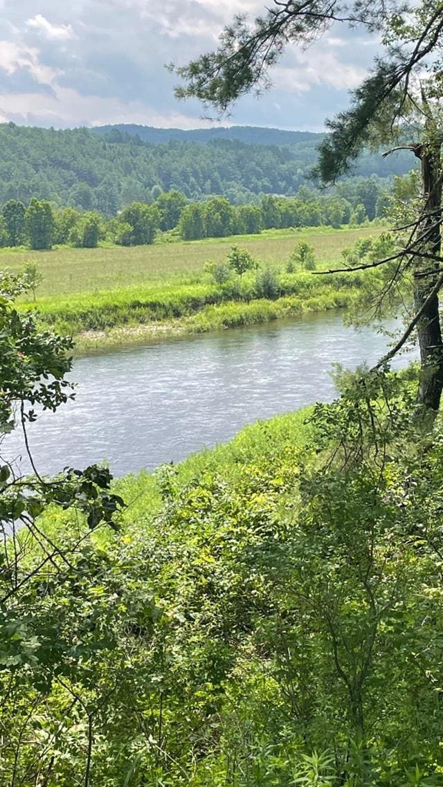 548 Bishop Rd, Lisbon, NH 03585