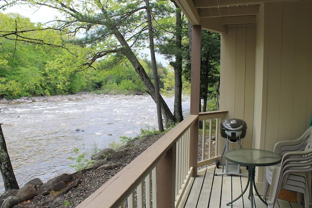 16 Penstock Rd Unit 4, Lincoln, NH 03251 - deck featuring a water view